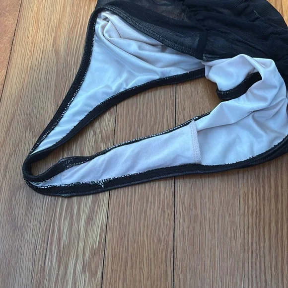 NWT Out from Under fully lined sheer / mesh ruched V neck bodysuit - Picture 8 of 16